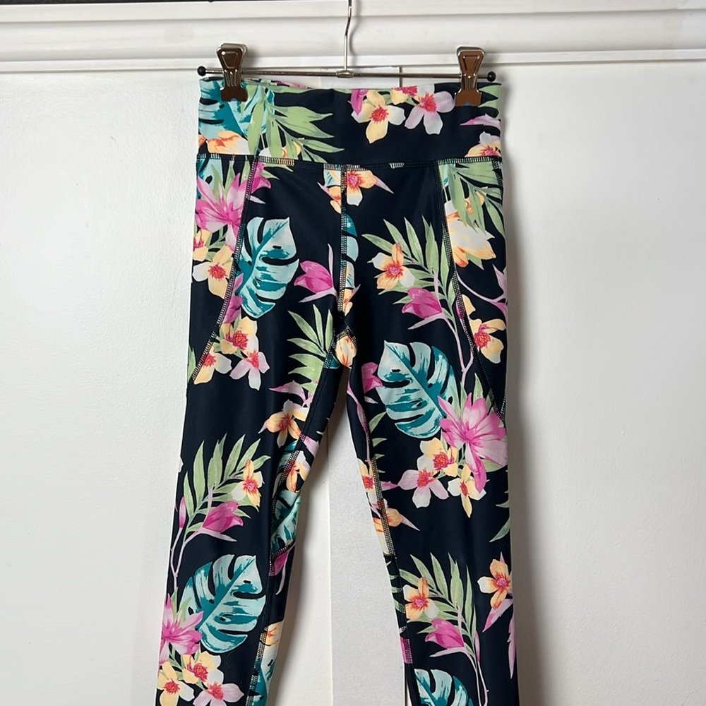 Kids Tropical Black Old Navy Active Sports Leggings excellent condition!